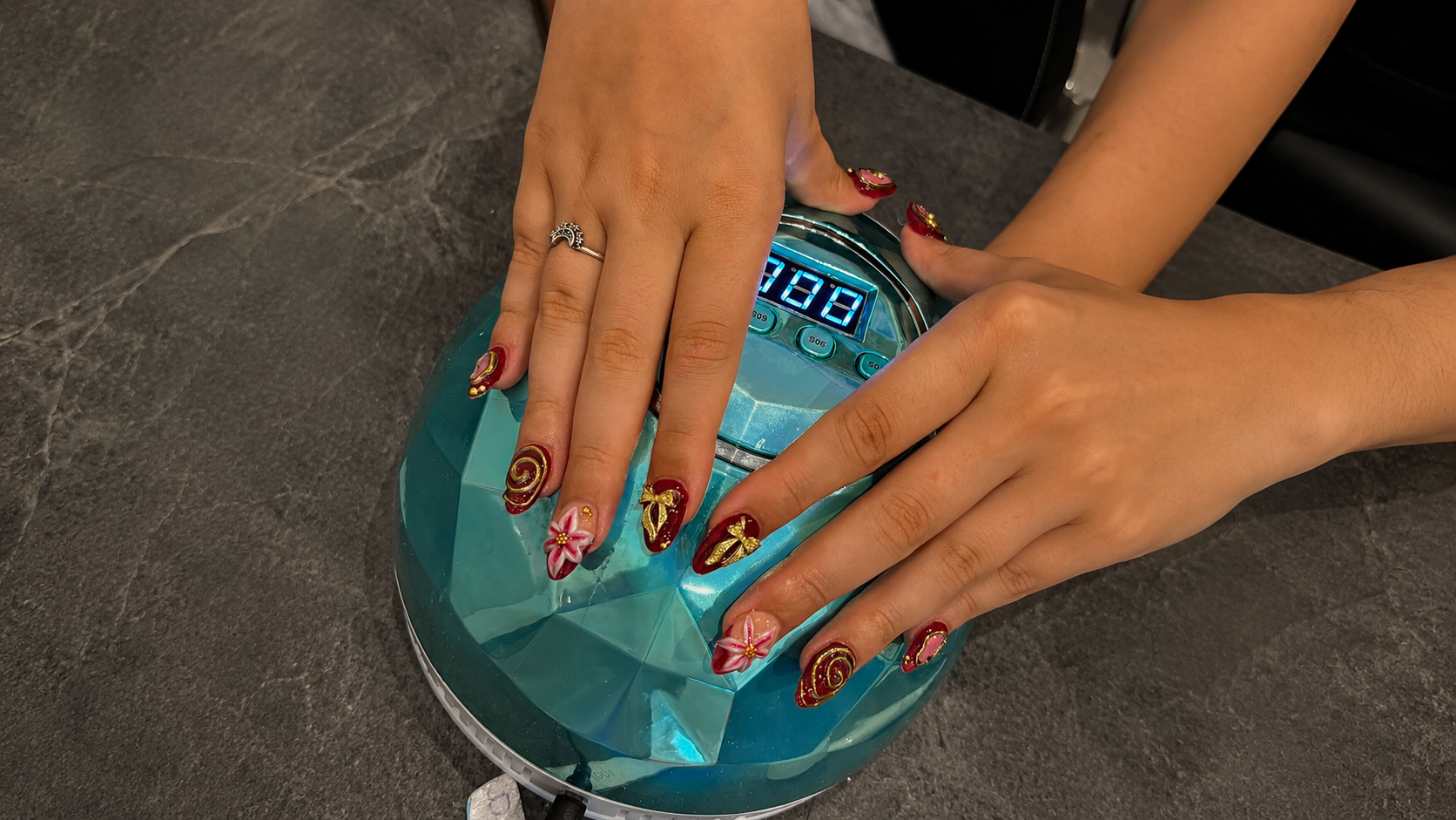 Nails by Ana